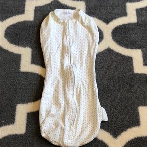 Swaddle pod sleep sack